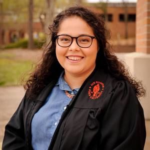 Meet your Posher, Nikki